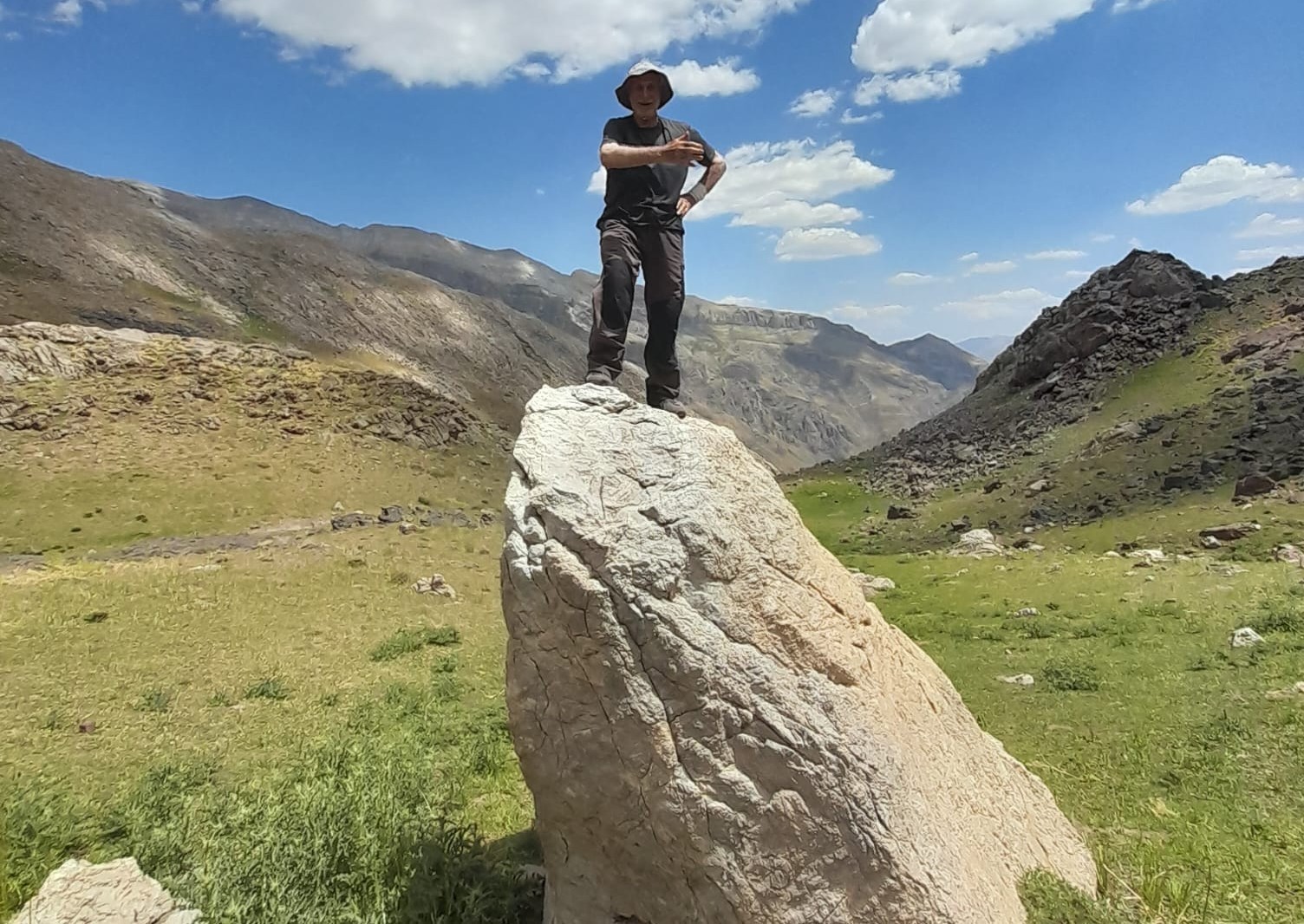 hakkari 82 yasinda dag tirmaniscisi